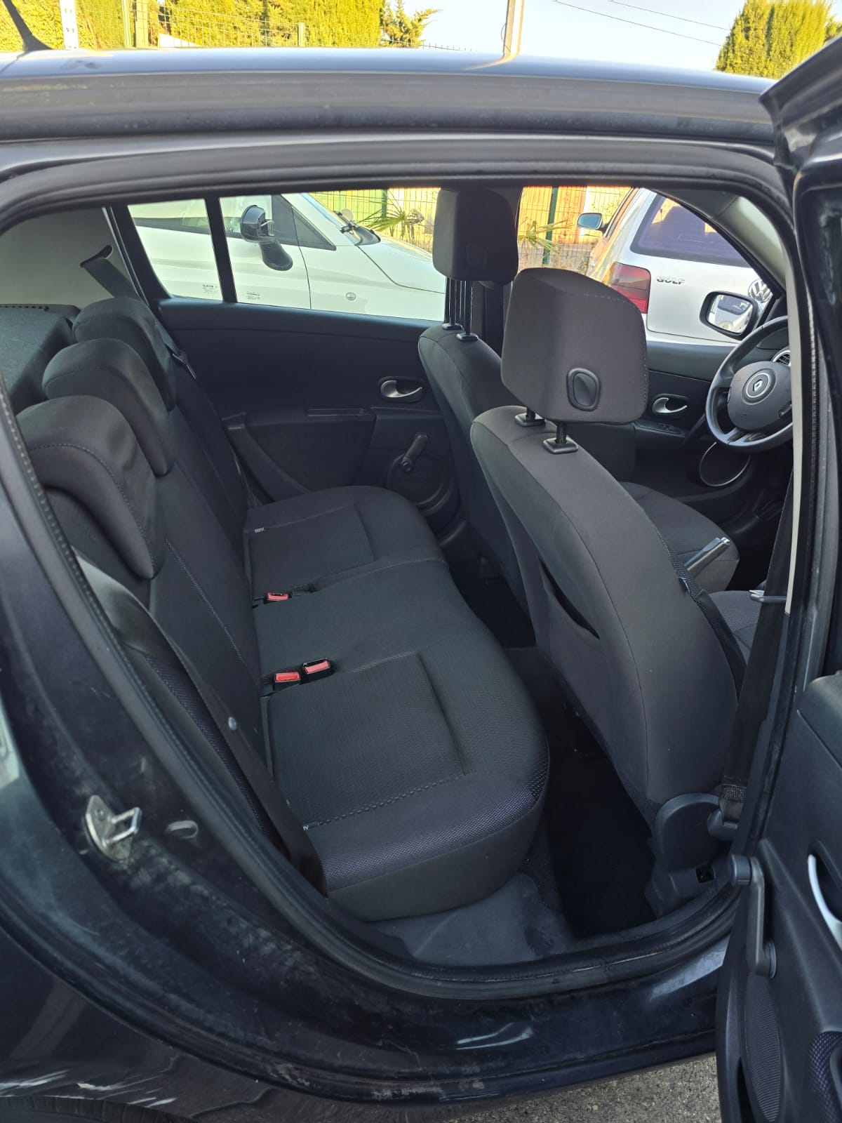Renault Clio III — photo 3