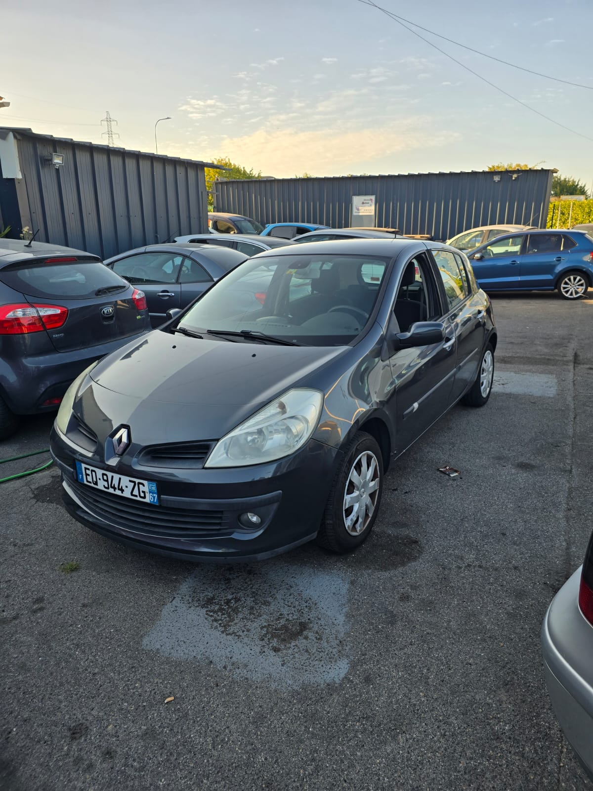 Renault Clio III — photo 1